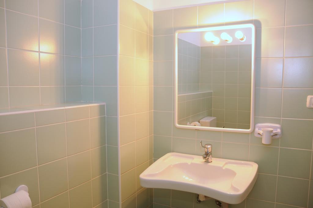 Hotel Oasi Múggia エクステリア 写真