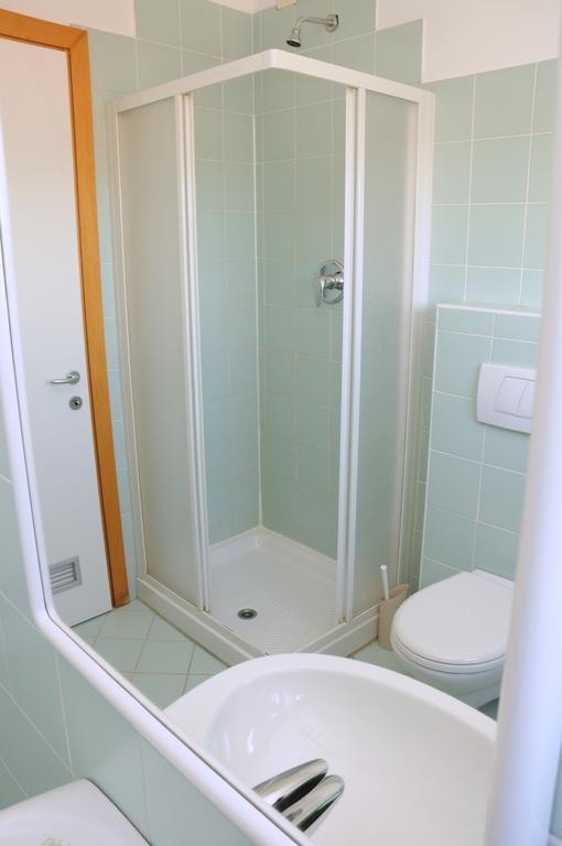 Hotel Oasi Múggia エクステリア 写真