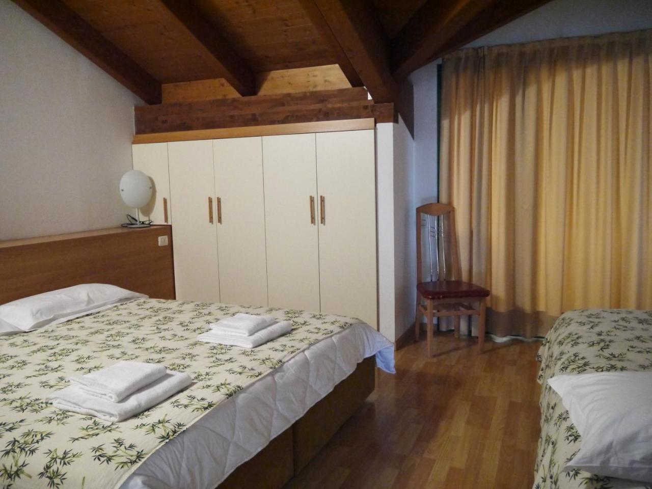 Hotel Oasi Múggia エクステリア 写真