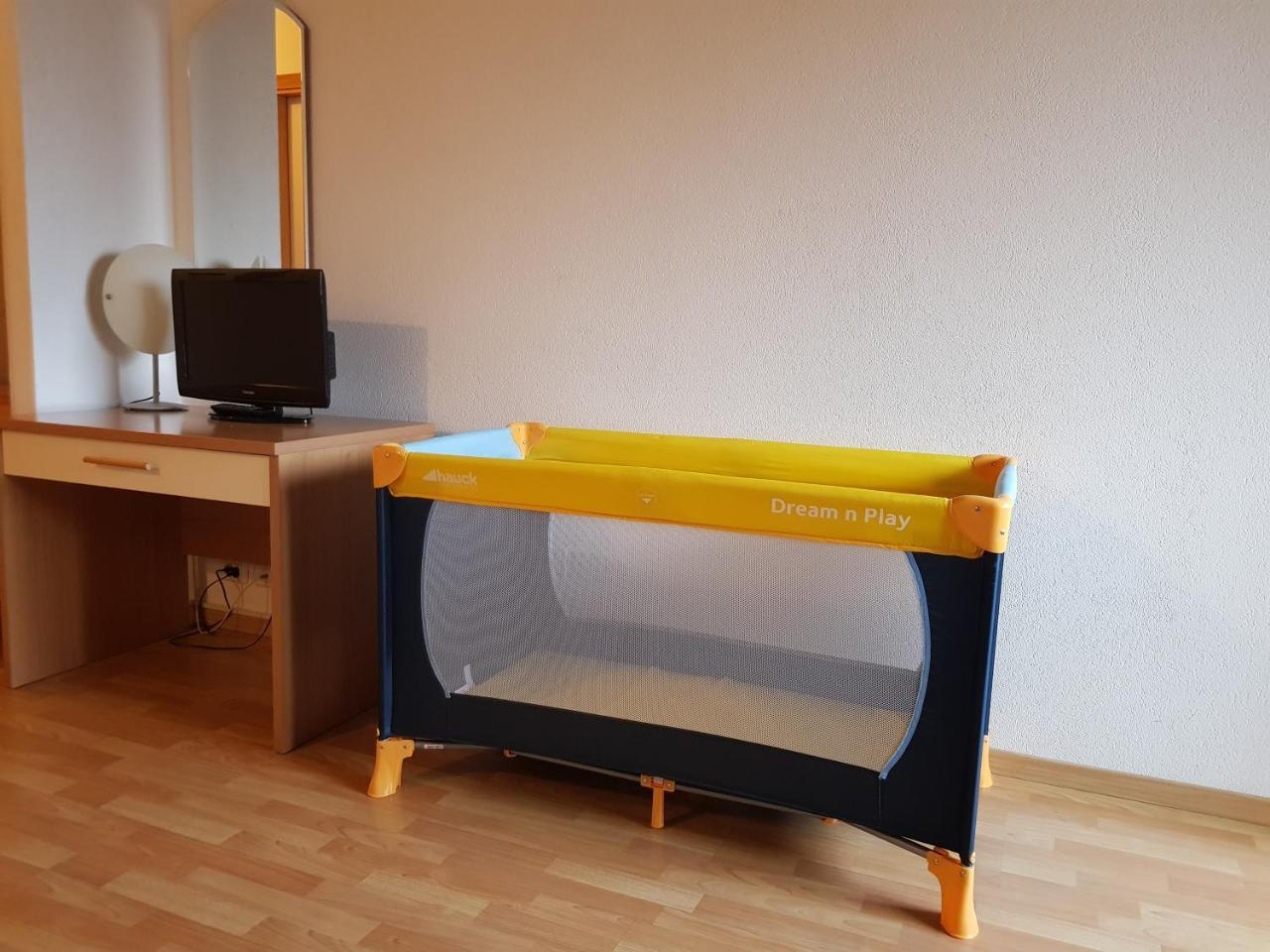 Hotel Oasi Múggia エクステリア 写真